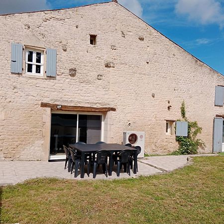 La Grange Pyratelle Villa Puyravault  ภายนอก รูปภาพ